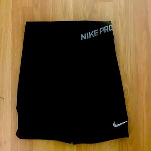 Nike pros black XS